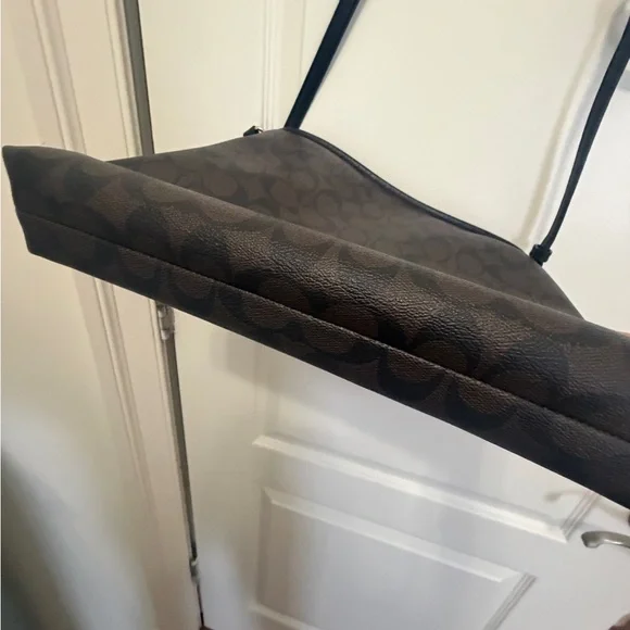 Coach Signature Crossbody Bag in Brown/Black - Picture 4 of 5